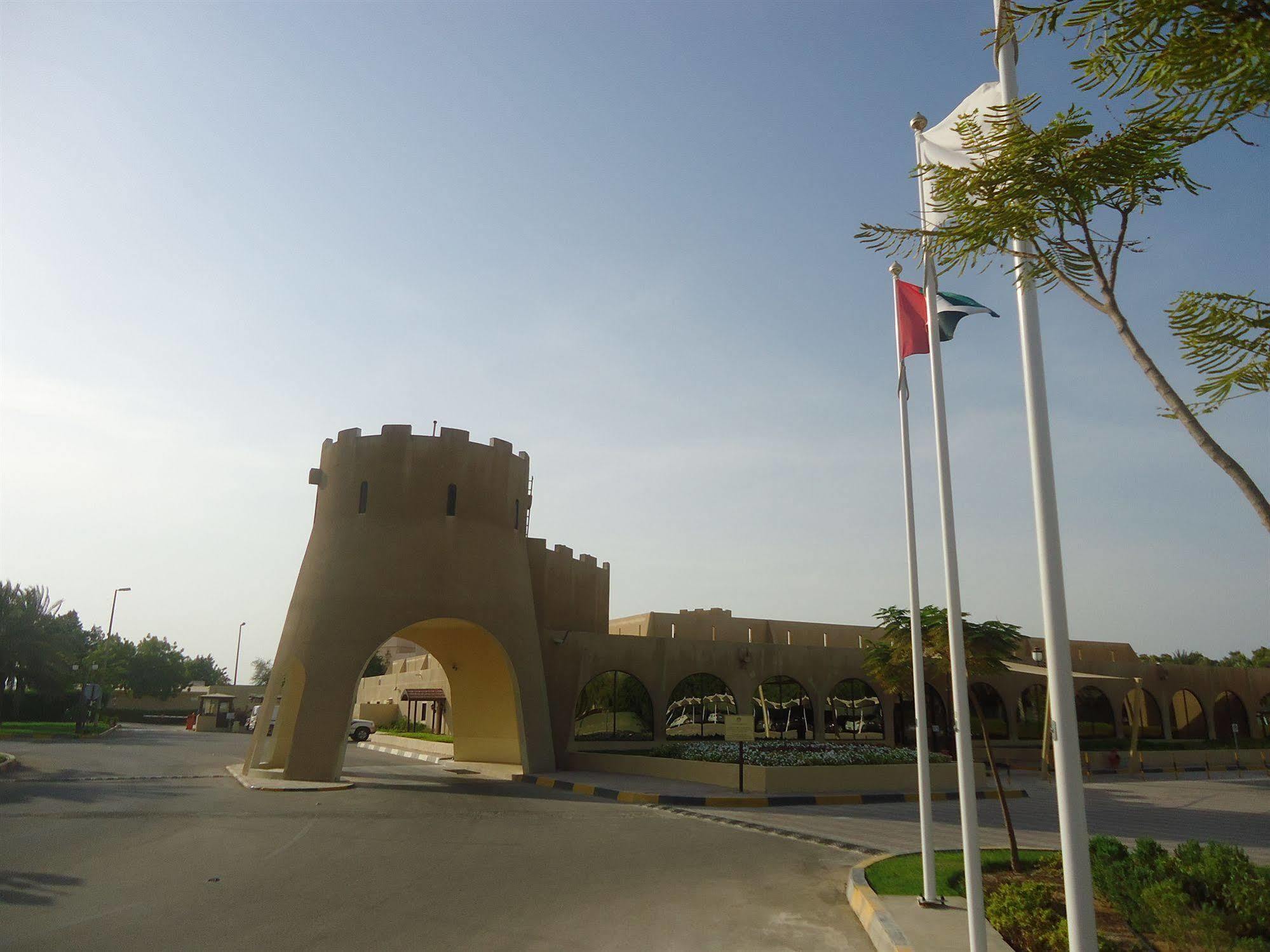 Dhafra Beach Hotel Джебель-Данна Екстер'єр фото